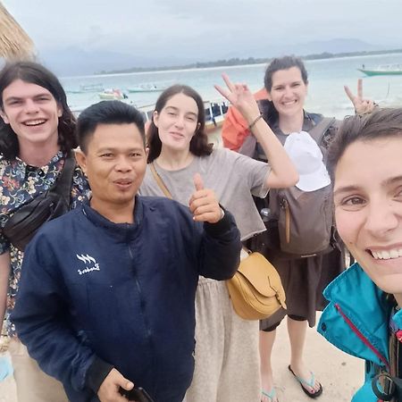 Meno Turtle Bungalows Gili Meno Bagian luar foto